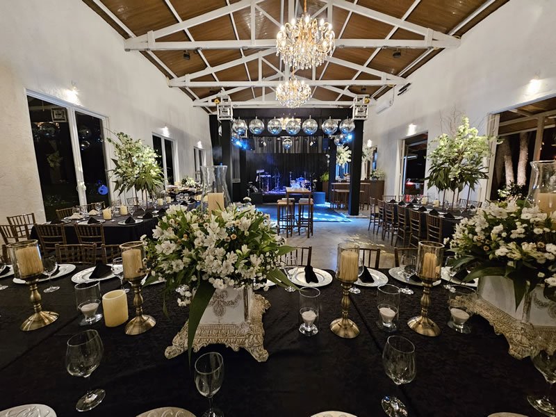 Casamentos Intimistas: Elegância, Emoção e Conexão em